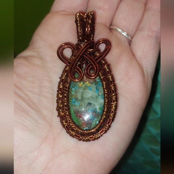 Oyster Turquoise Copper Wire Wrapped Pendant - Picture 3 of 4